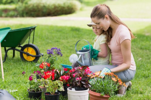 Free quote process for garden maintenance in a busy Upton street
